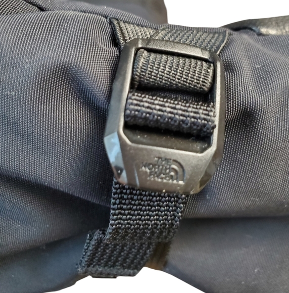 The North Face Mittens. Black gortex and leather. Unisex XL - Picture 4 of 10